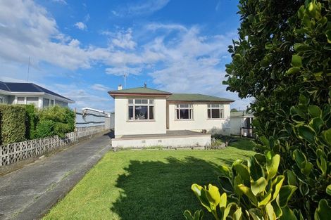 Photo of property in 16 Main Street, Marton, 4710