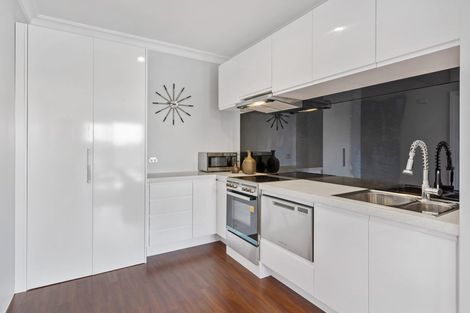 Photo of property in 5 Boutique Way, Orewa, 0931