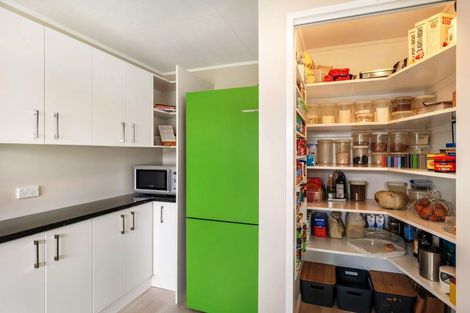 Photo of property in 18 Stafford Street, Springvale, Whanganui, 4501