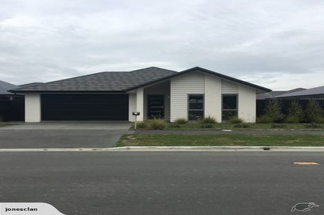 Photo of property in 16 Dunlops Crescent, Marshland, Christchurch, 8083