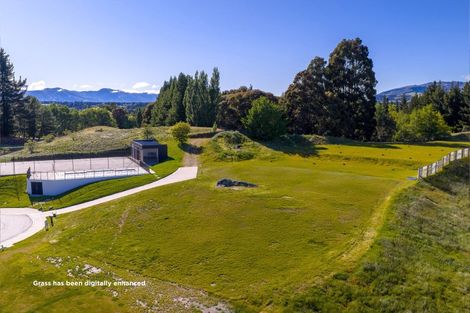 Photo of property in 16 Ranch Terrace, Wanaka, 9382