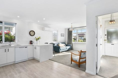 Photo of property in 27 Jackson Street, Saint Kilda, Dunedin, 9012