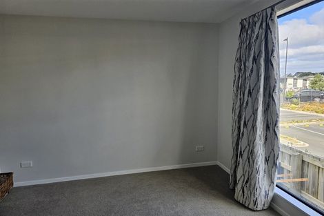 Photo of property in 44 Hinonga Loop, Silverdale, 0932