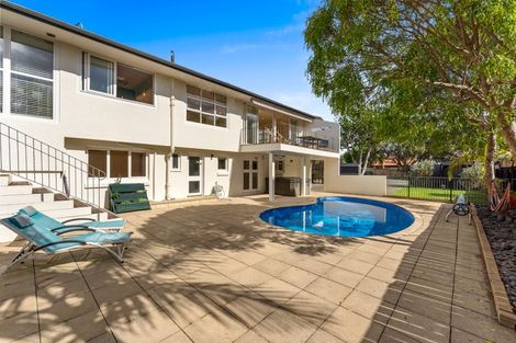 Photo of property in 1a Muritai Road, Milford, Auckland, 0620