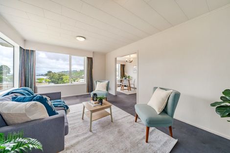 Photo of property in 10 Christchurch Crescent, Kelson, Lower Hutt, 5010