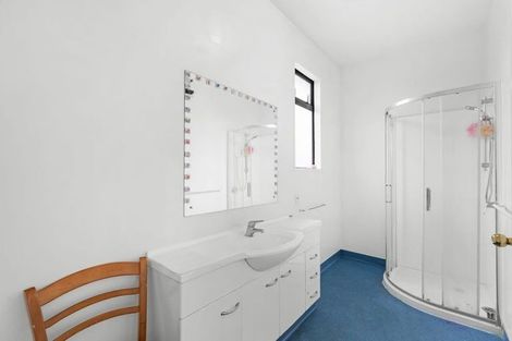 Photo of property in 22 Field Terrace, Upper Riccarton, Christchurch, 8041