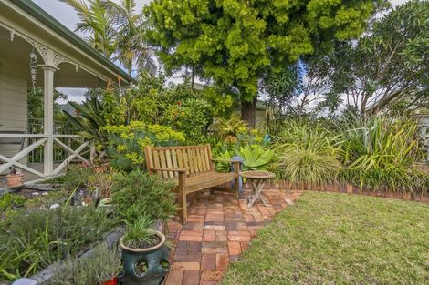 Photo of property in 120 Vista Paku, Pauanui, Hikuai, 3579