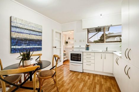 Photo of property in 1/18 Montmere Avenue, Te Atatu Peninsula, Auckland, 0610