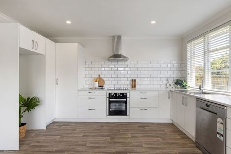 Photo of property in 83 Heath Street, St Andrews, Hamilton, 3200