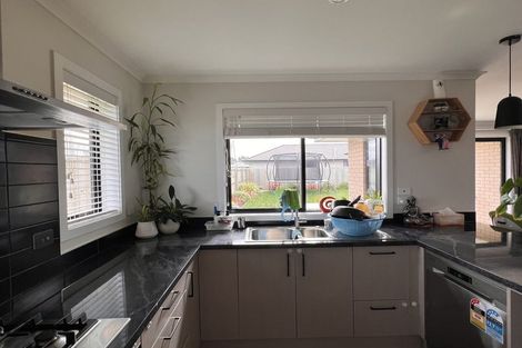 Photo of property in 38 Reuben Avenue, Rolleston, 7615