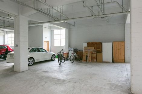 Photo of property in 18/2 Buller Street, New Plymouth, 4310