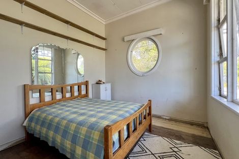 Photo of property in 31 Brougham Street, Westport, 7825