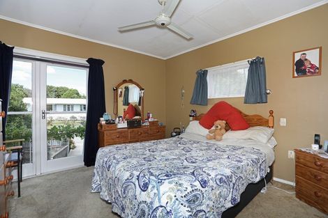 Photo of property in 20 Grey Street, Marton, 4710