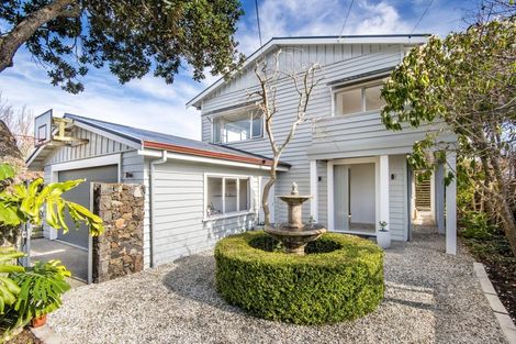 Photo of property in 7 Maleme Avenue, Belmont, Auckland, 0622
