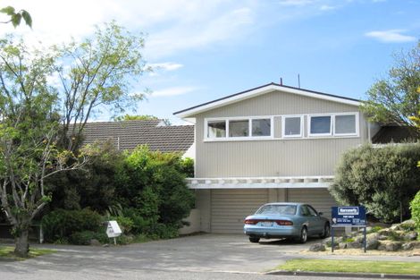 Photo of property in 184 Maidstone Road, Avonhead, Christchurch, 8042