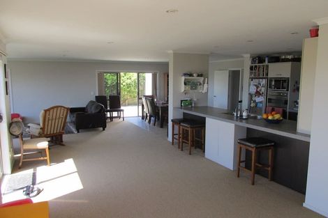 Photo of property in 1 Greenstone Place, Aotea, Porirua, 5024