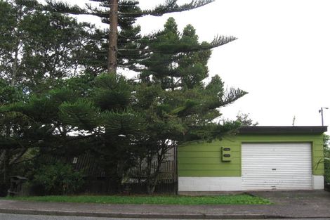 Photo of property in 76 Tanekaha Road, Titirangi, Auckland, 0604