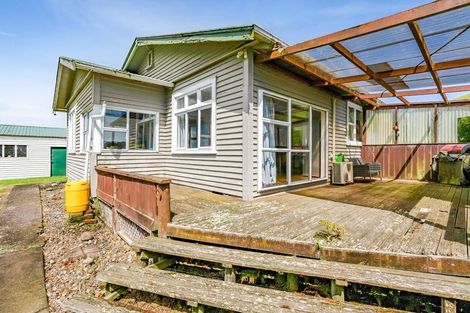 Photo of property in 49 Standish Road, Toko, Stratford, 4392