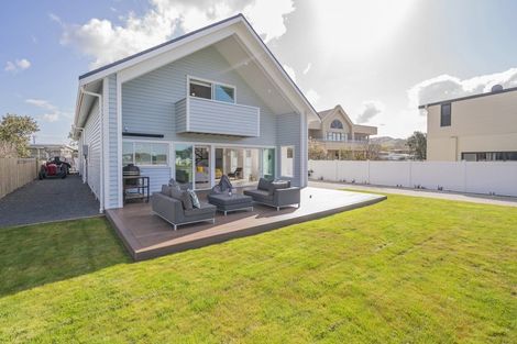 Photo of property in 64 Buffalo Beach Road, Whitianga, 3510