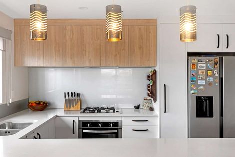 Photo of property in 76 Accolage Boulevard, Kumeu, 0810