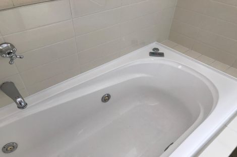 Photo of property in 33 Janway Avenue, Flat Bush, Auckland, 2016