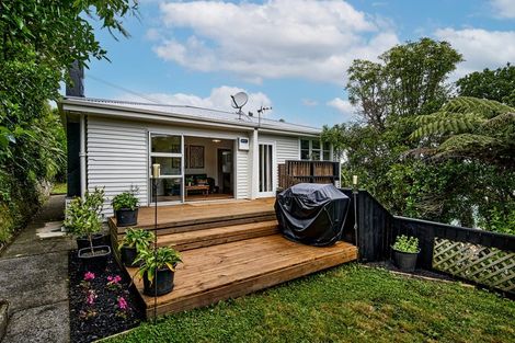 Photo of property in 36 Prospect Terrace, Johnsonville, Wellington, 6037