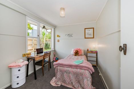 Photo of property in 18a Ngaio Road, Waikanae, 5036