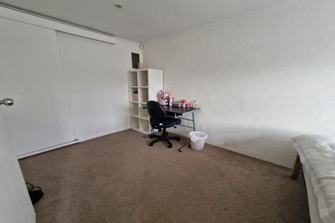 Photo of property in 119 Eskdale Road, Birkdale, Auckland, 0626