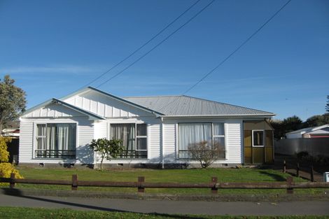 Photo of property in 2/100 Baker Street, New Brighton, Christchurch, 8083