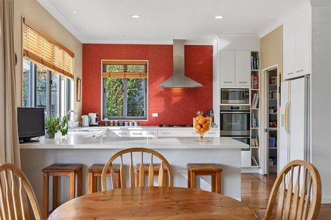 Photo of property in 8 Sissinghurst Court, Bethlehem, Tauranga, 3110