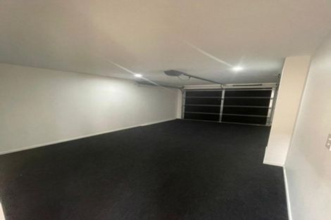 Photo of property in 4/29 Buckingham Crescent, Manukau, Auckland, 2025