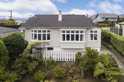 Photo of property in 30 Raumati Terrace, Khandallah, Wellington, 6035