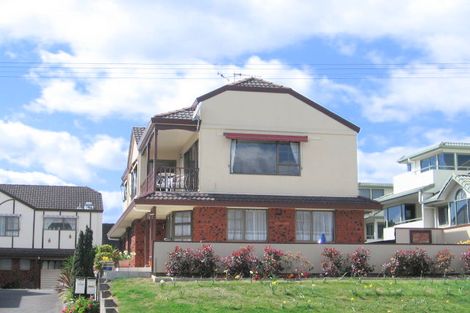 Photo of property in 3/5 Victoria Road, Mount Maunganui, 3116