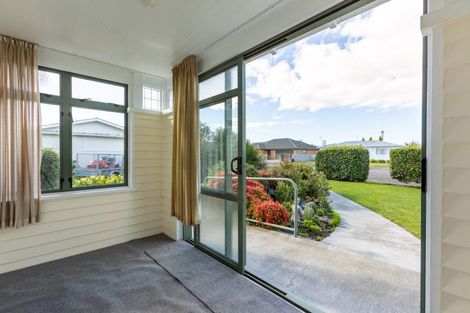 Photo of property in 4 Alma Street, Dannevirke, 4930