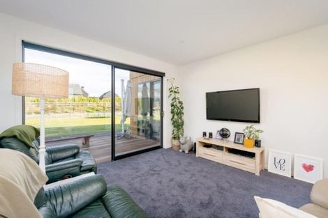 Photo of property in 9 Bull Ridge, Wanaka, 9305