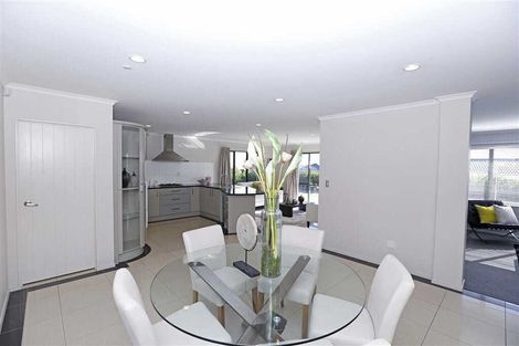 Photo of property in 51 Magellan Rise, Flagstaff, Hamilton, 3210