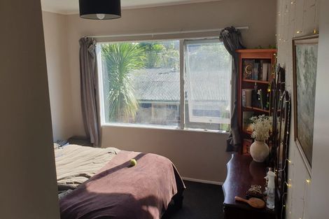 Photo of property in 2/22 Woodside Avenue, Northcote, Auckland, 0627