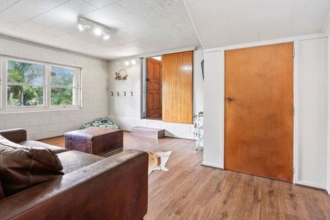 Photo of property in 1 Ranfurly Place, Te Kamo, Whangarei, 0112