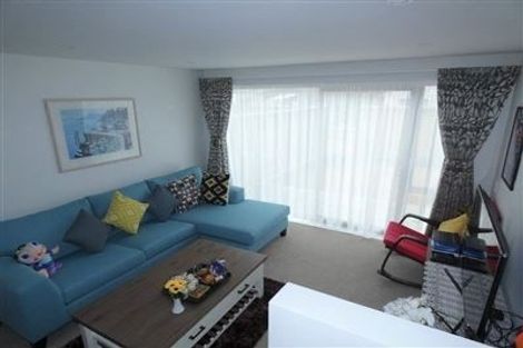 Photo of property in 15/2 Stone Street, Miramar, Wellington, 6022