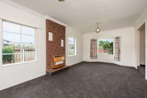 Photo of property in 68 Highbury Drive, Levin, 5510