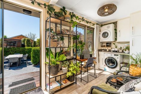 Photo of property in 2 Kent Place, Mosgiel, 9024