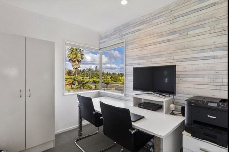 Photo of property in 27 Stella Drive, Clarks Beach, 2122