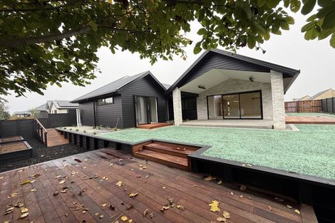 Photo of property in 14 Hugo Shaw Drive, Cambridge, 3434