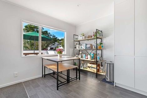 Photo of property in 18a Delshaw Avenue, Stanmore Bay, Whangaparaoa, 0932