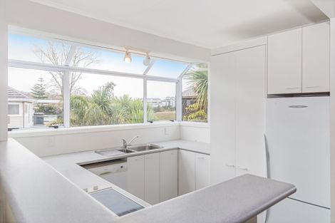 Photo of property in 1/13 Arahia Street, Northcote, Auckland, 0627