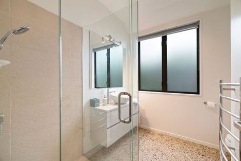 Photo of property in 15 Skye Lane, Jacks Point, Queenstown, 9371