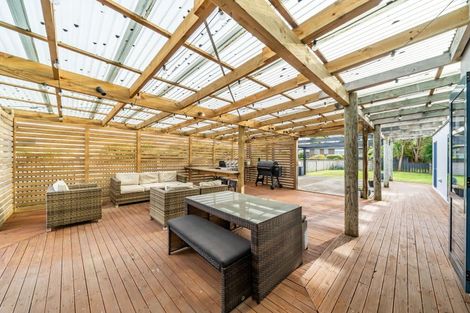 Photo of property in 11 Corlett Road, Plimmerton, Porirua, 5026