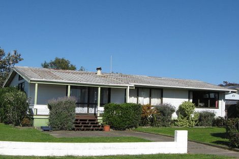 Photo of property in 1 Marlin Drive, Coastlands, Whakatane, 3120