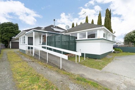 Photo of property in 76 Cambridge Street, Levin, 5510