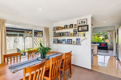 Photo of property in 194 Milne Drive, Paraparaumu, 5032